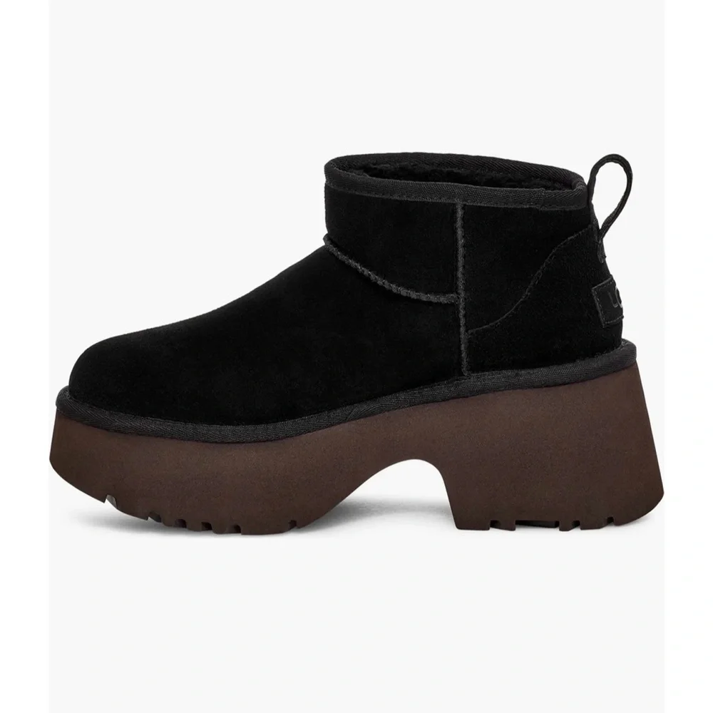 New UGG® Women's Classic Ultra Mini New Heights Boots size 10